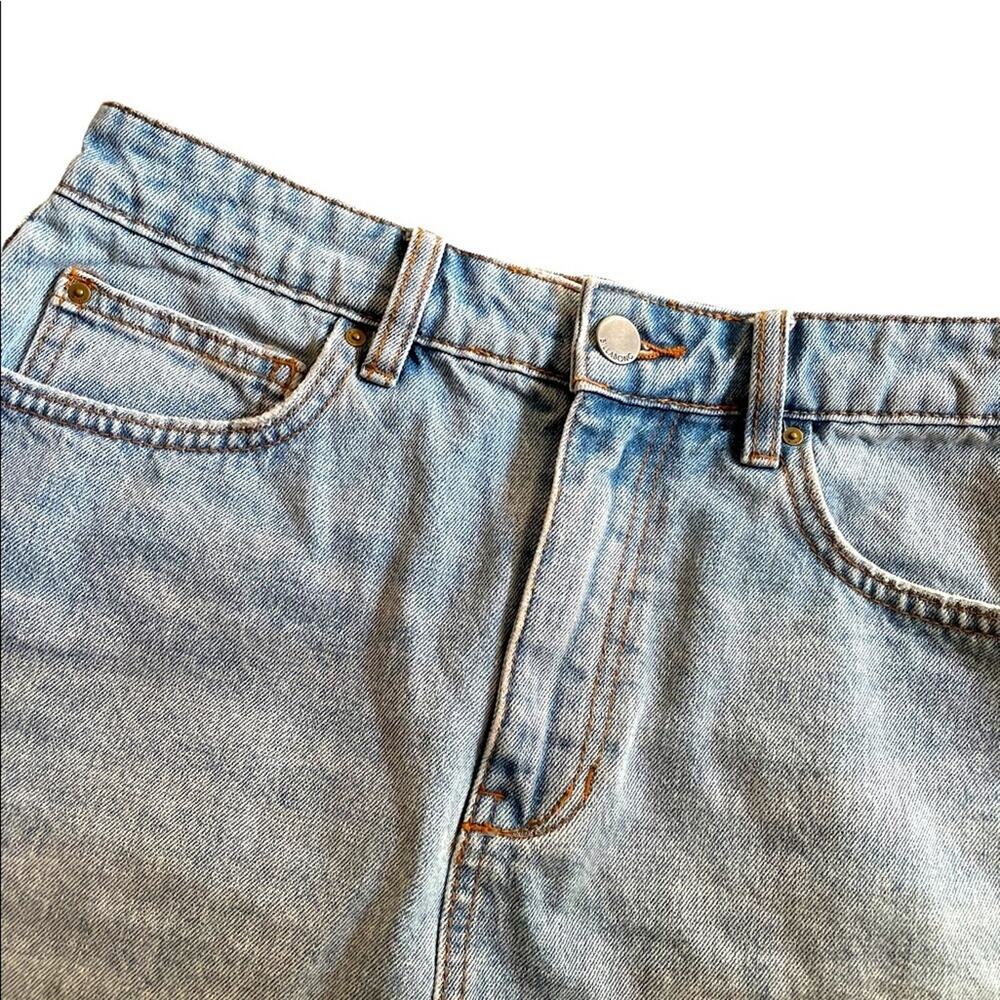 Billabong Distressed Denim Skirt size 28 - Picture 4 of 6